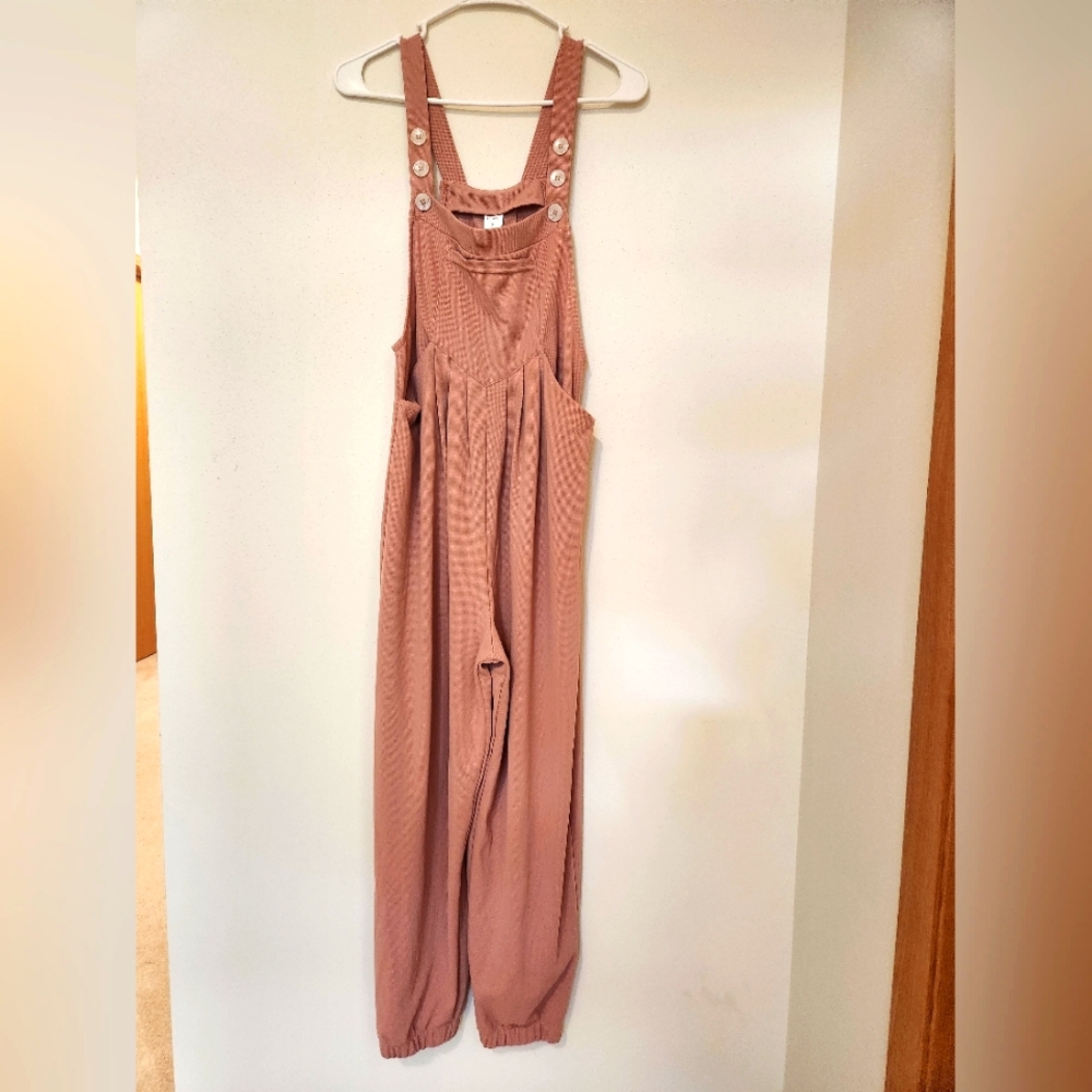 Halara Jumper NWT Mauve Pink